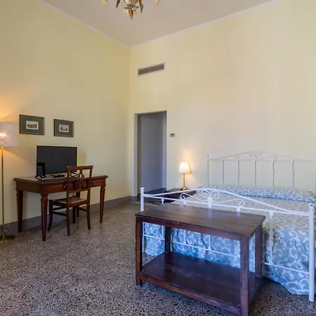 招待所 Matteotti 4*