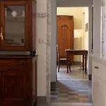 Matteotti 게스트하우스 사르자나