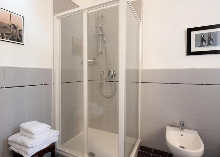 Matteotti 게스트하우스 사르자나