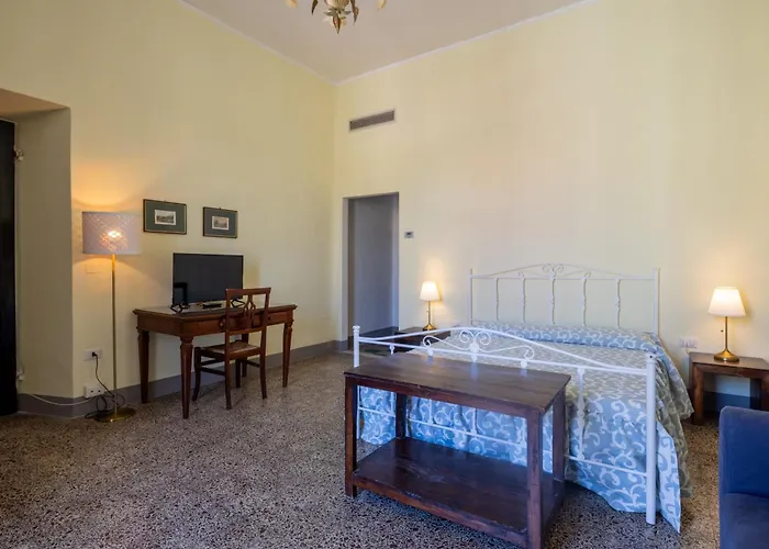 Pensión Matteotti 4*